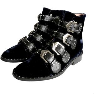 Givenchy Blue Velvet Elegant Studs Ankle Boots (US 7)